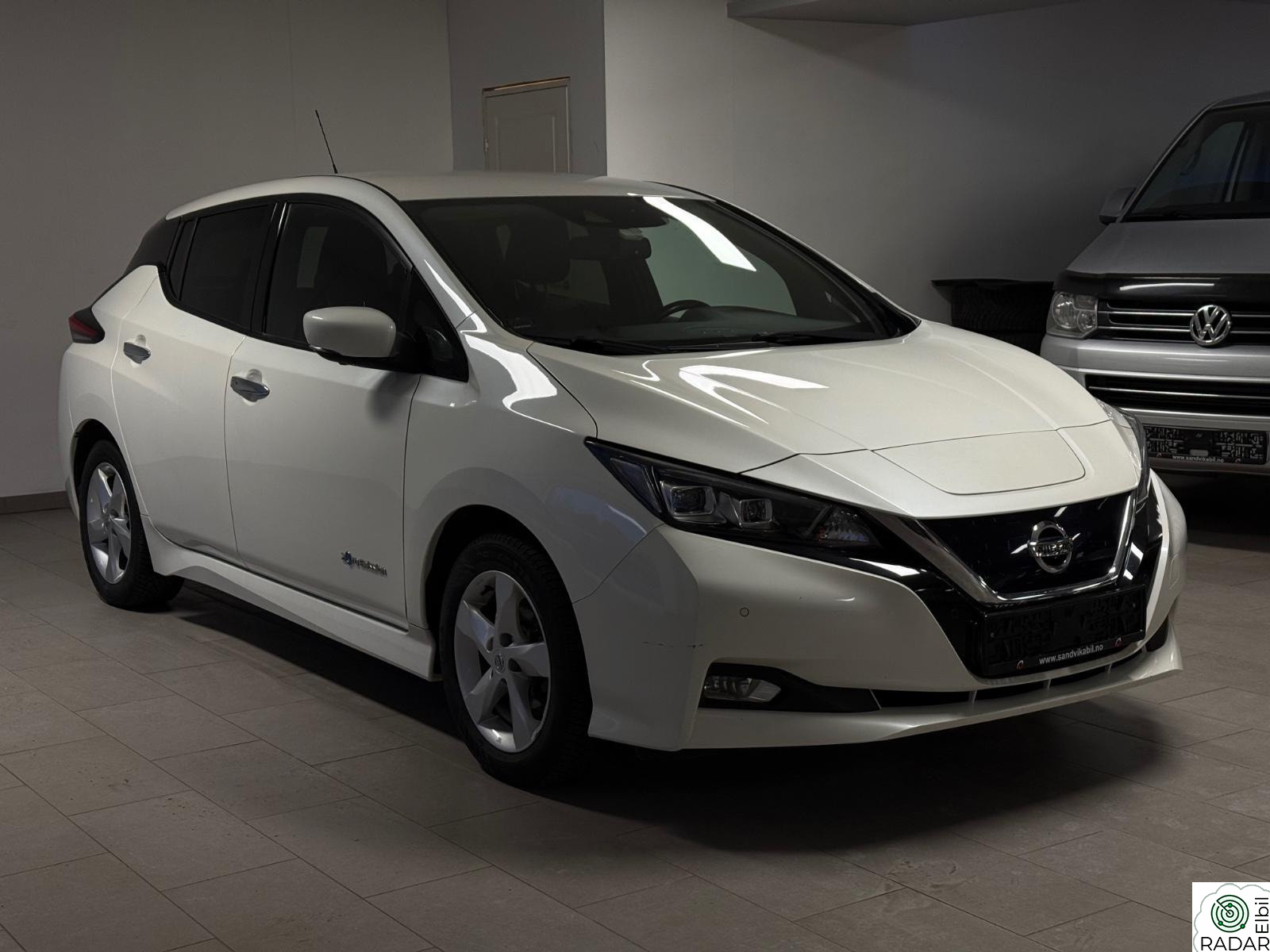 NISSAN Leaf 40kWh 40kWh Tekna E-Pedal Autopil ACC Bose 360 EU-03.27 Norsk