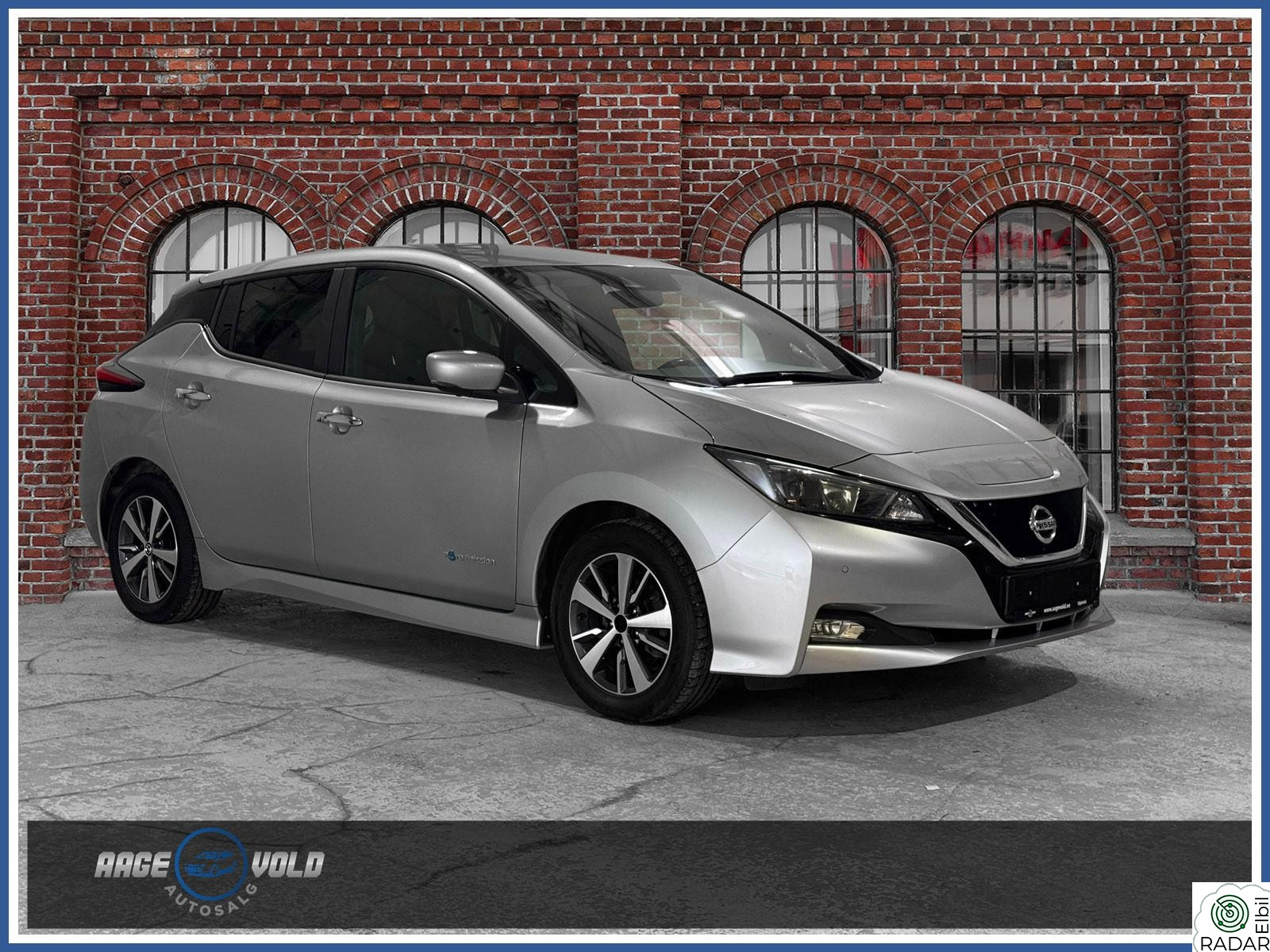 NISSAN Leaf 40kWh 40kw LED Varmepumpe Norsk Kamera Rekkevidde 270 km.