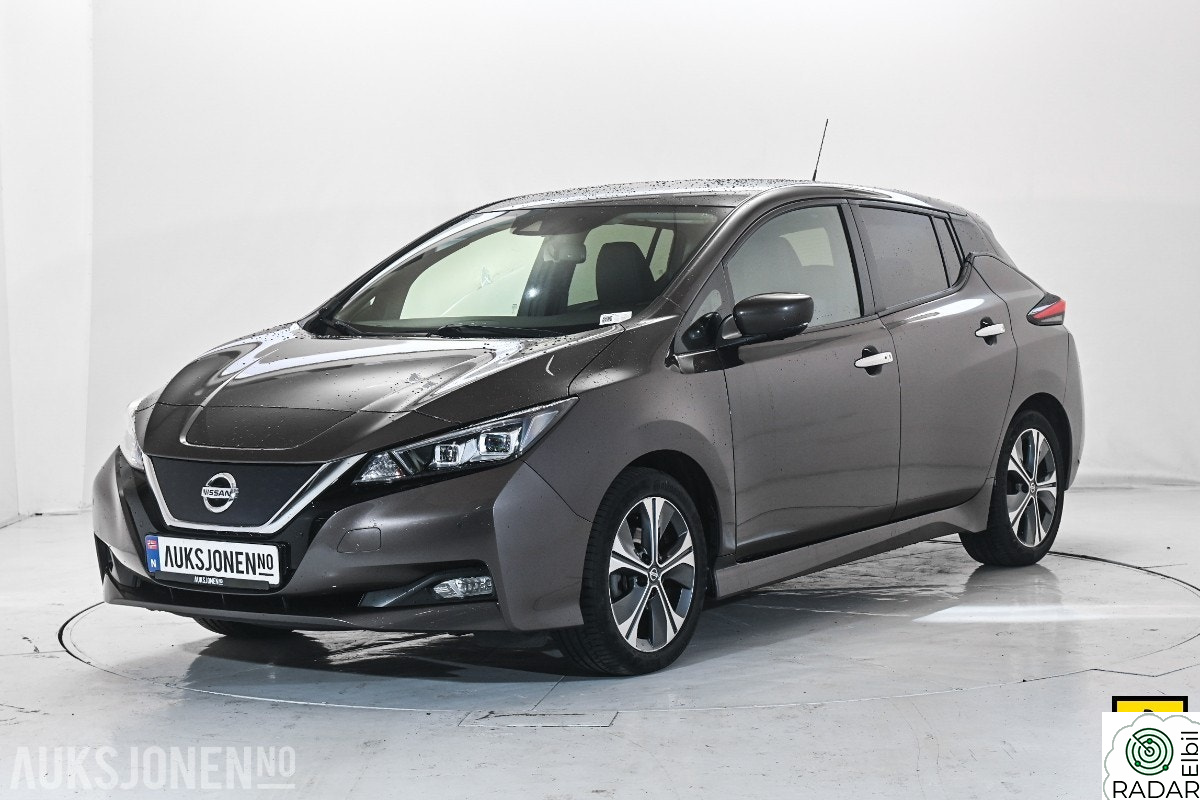 NISSAN Leaf 40kWh TEKNA 360-KAMERA BOSE SKINN NAVI ACC