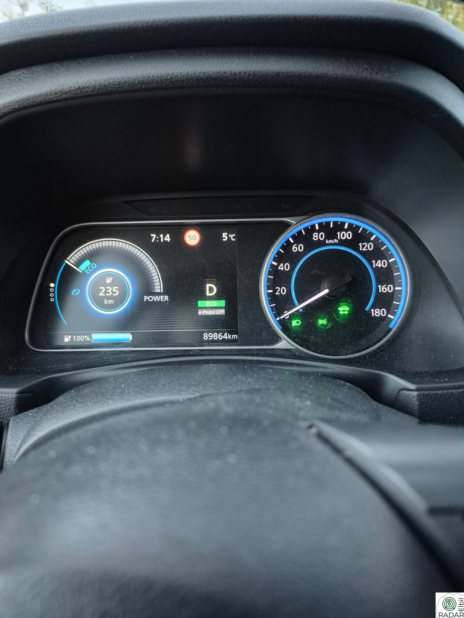 NISSAN Leaf 40kWh 150 hk. N-Connecta Delskinn LED 12Mnd Garanti