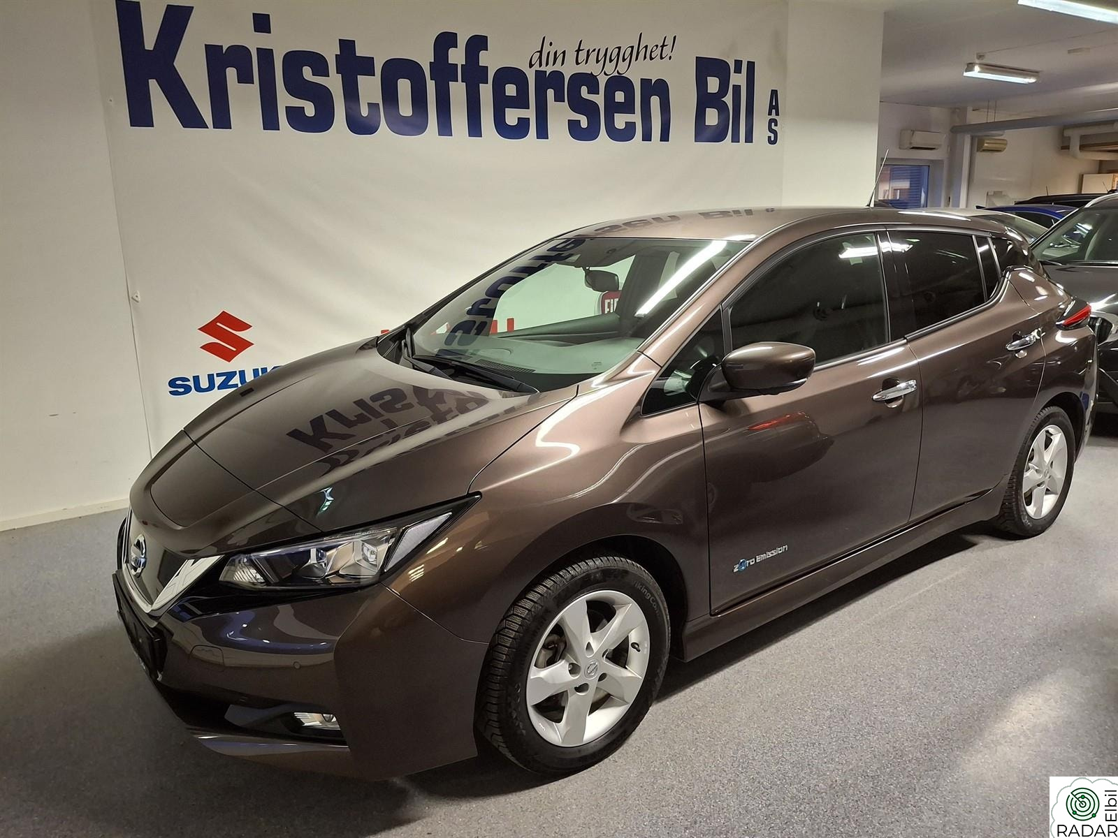 NISSAN Leaf 40kWh 40kWh/Tekna/ACC/Navi/360 Lav km/Bose/P.Sensor++ Innbytt
