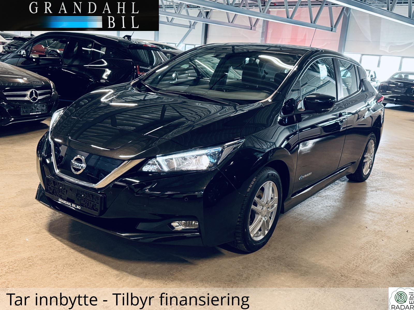 NISSAN Leaf 40kWh 40 KWH - Varmepumpe - Mye utstyr - Tar innbytte