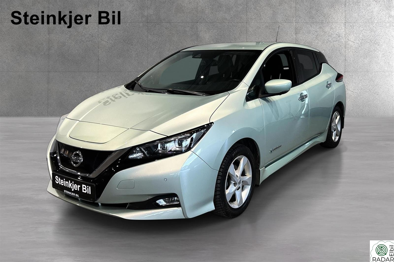 NISSAN Leaf 40kWh 40KWH Tekna