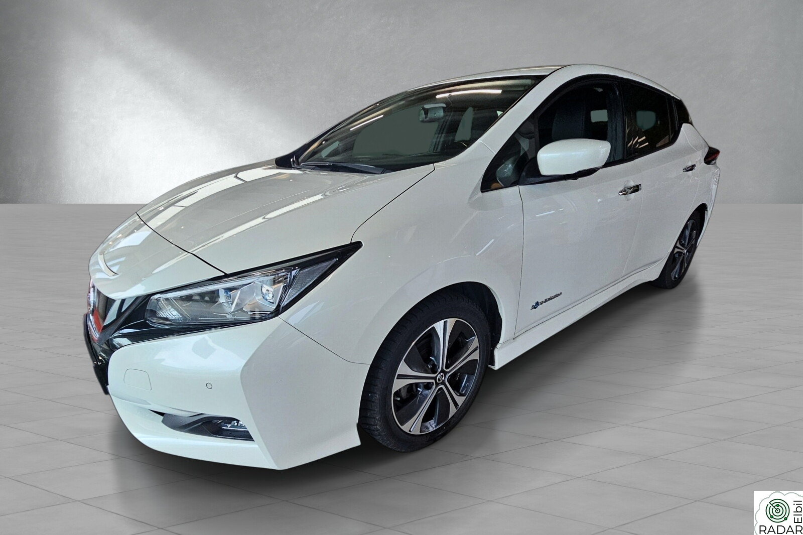NISSAN Leaf 40kWh 40kWh Tekna SKINN-BOSE-PROPILOT-360 KAMERA