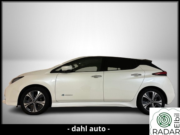 NISSAN Leaf 40kWh EL-BIL/AUTOMAT/SKINN/NAVI/R-KAM/DAB/EU-OK 8/26!!!