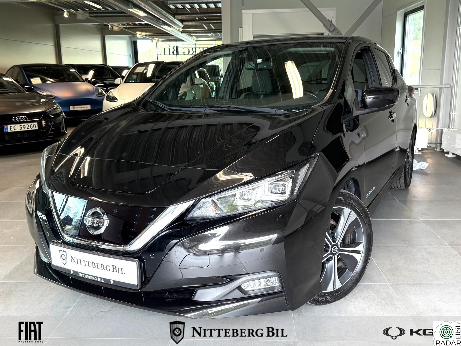 NISSAN Leaf 40kWh 40kWh -Navi-Skinn-Bose-Xenon-Adaptiv Cruise-Lav-Km
