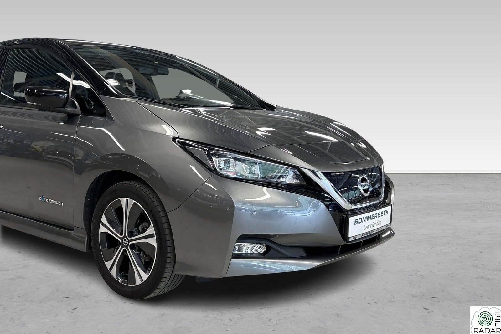 NISSAN Leaf 40kWh 1 eier/360 kamera/Varme i ratt/Keyless +++