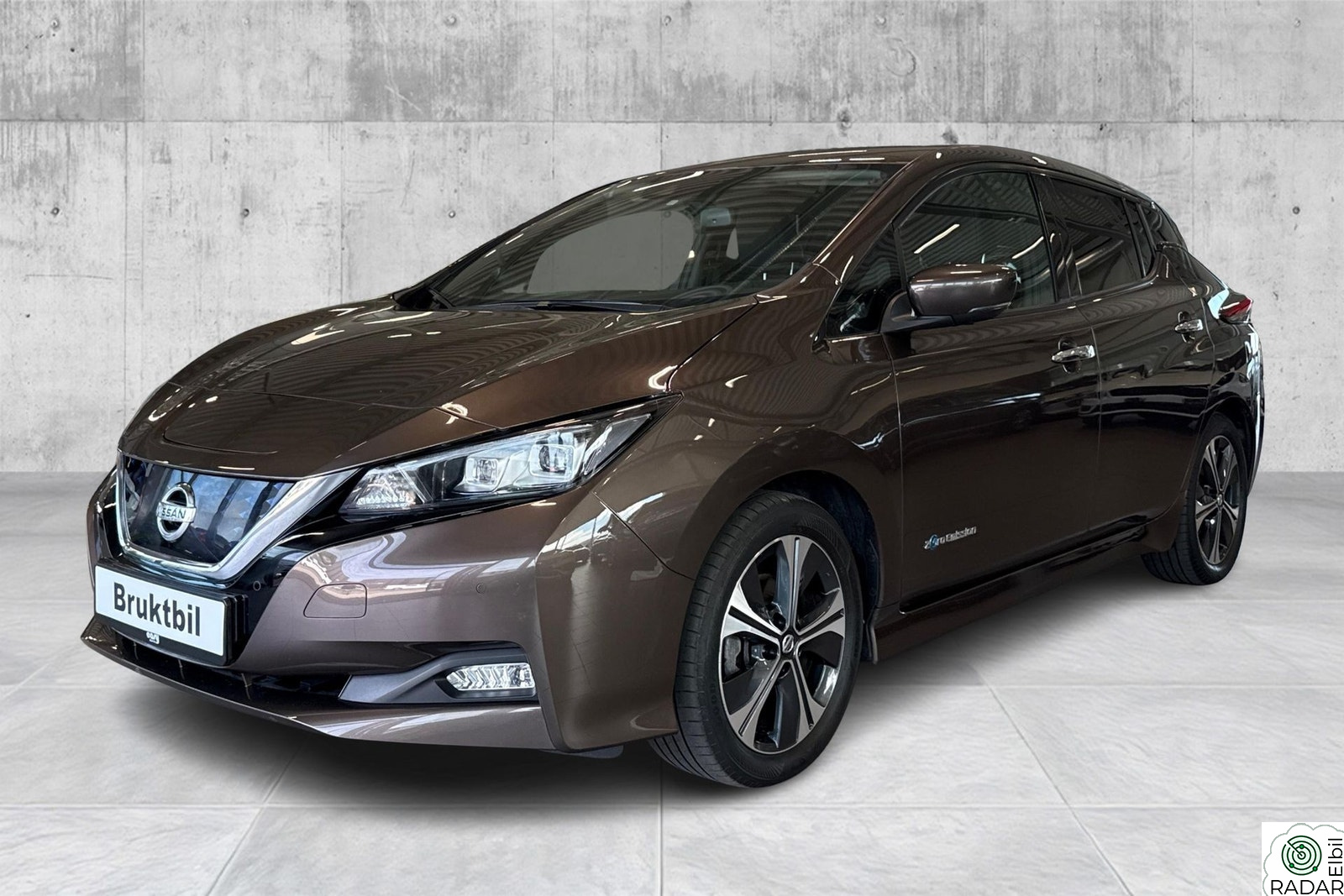 NISSAN Leaf 40kWh 40 kWh/360Kam/BOSE/Keyless/ACC/Navi++