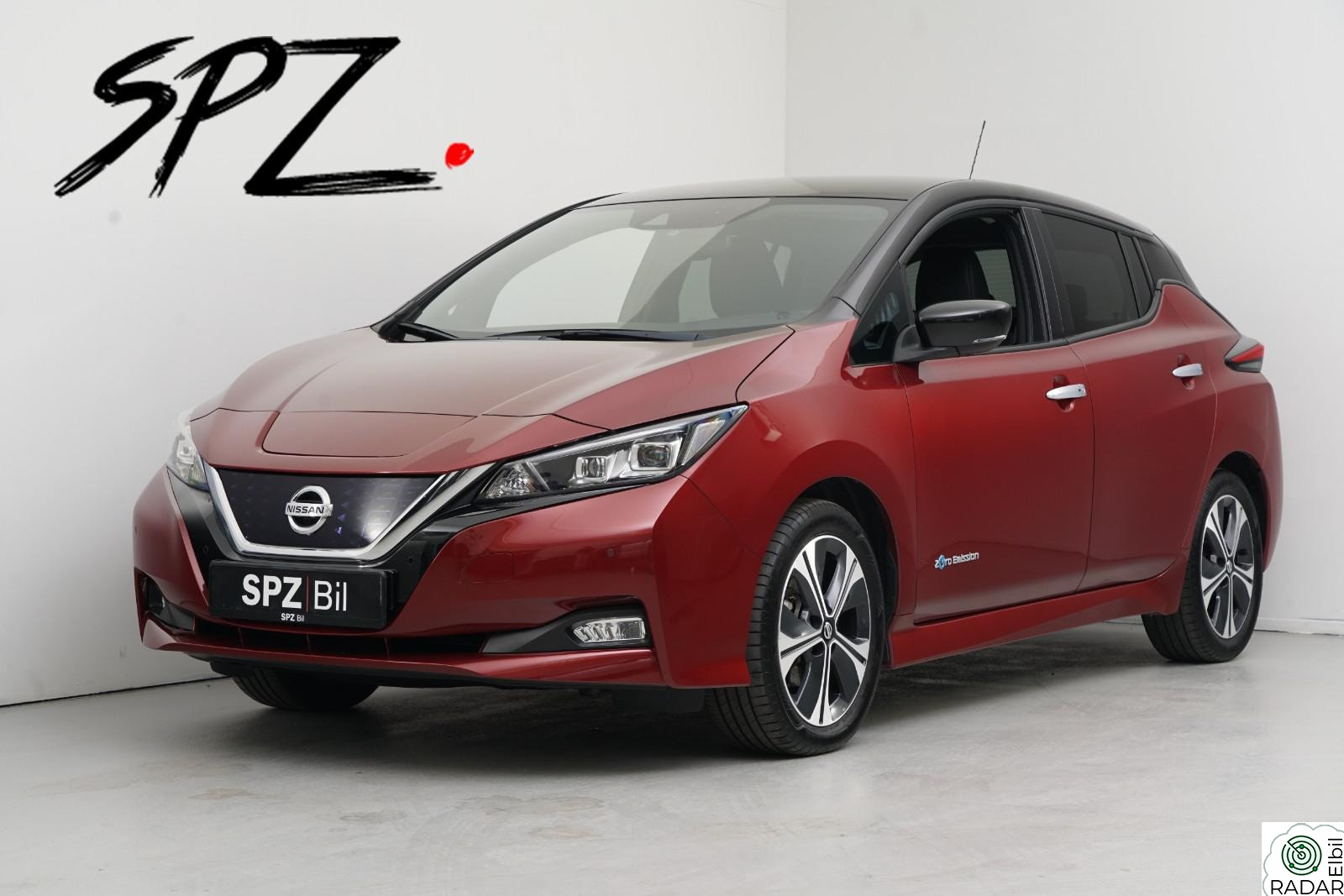 NISSAN Leaf 40kWh TEKNA 40KW SKINN BOSE 360KAM KEYLESS NORSK24MND GARANTI