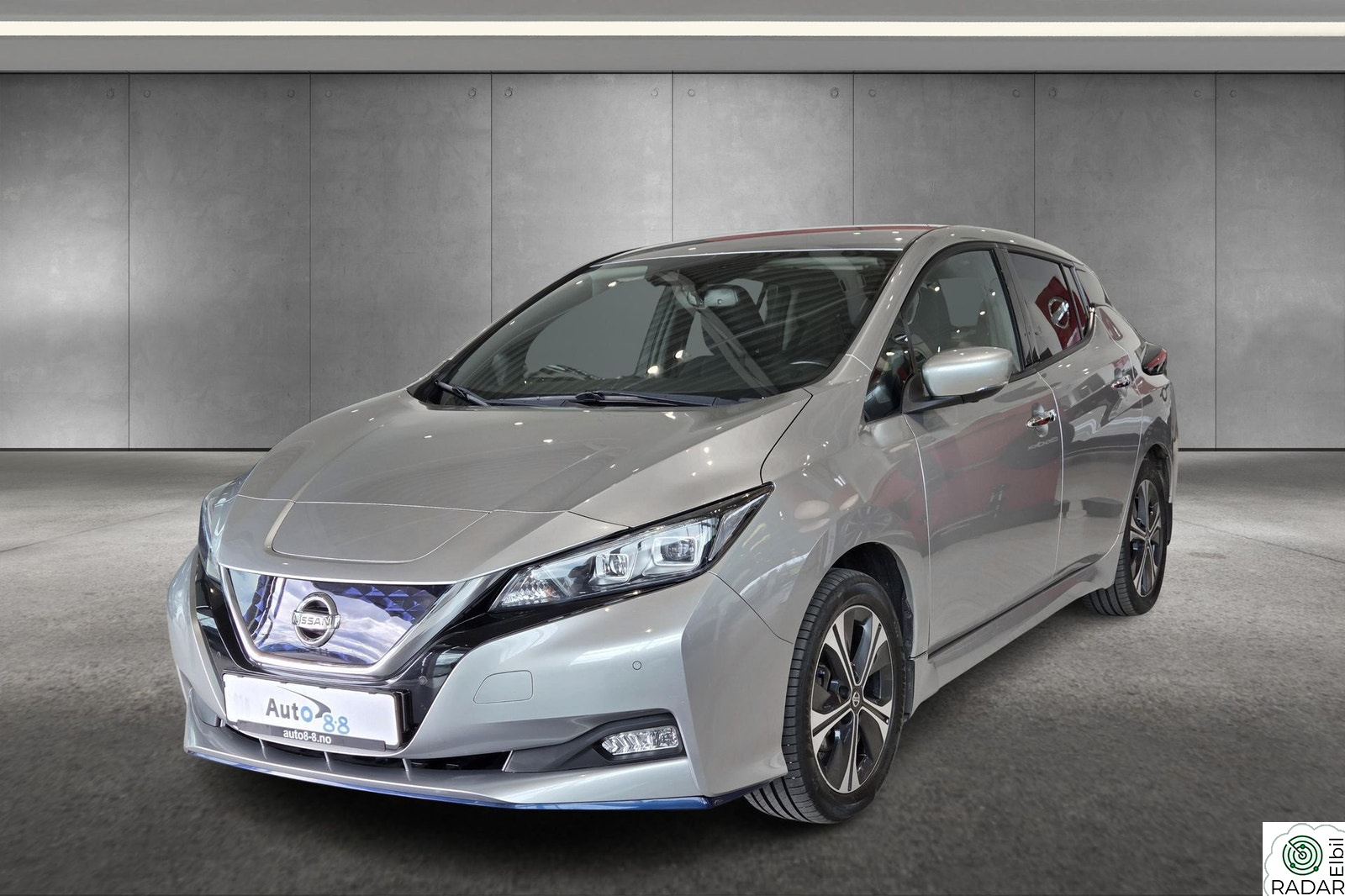 NISSAN Leaf 62kWh N-Connecta 62KW 360 Kamera Navi DAB Varme i ratt