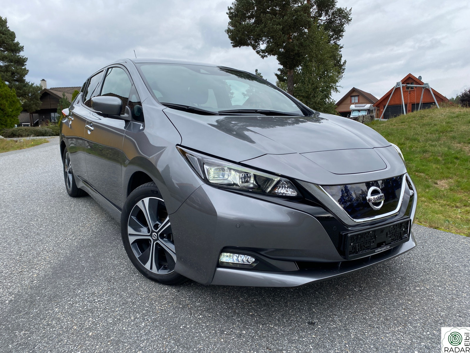 NISSAN Leaf 40kWh Tekna/Skinn/360/CarPlay/Keyless/FULLUTSTYRT/GARANTI