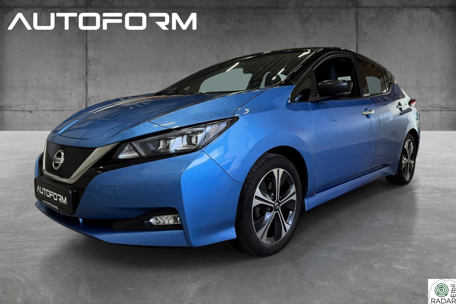 NISSAN Leaf 40kWh 40kWh| Tekna| EU28| 270 km| Skinn| Ny service|