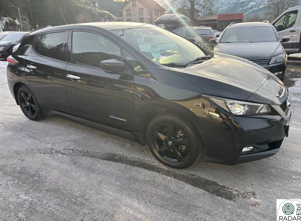 NISSAN Leaf 40kWh 40kWh Tekna