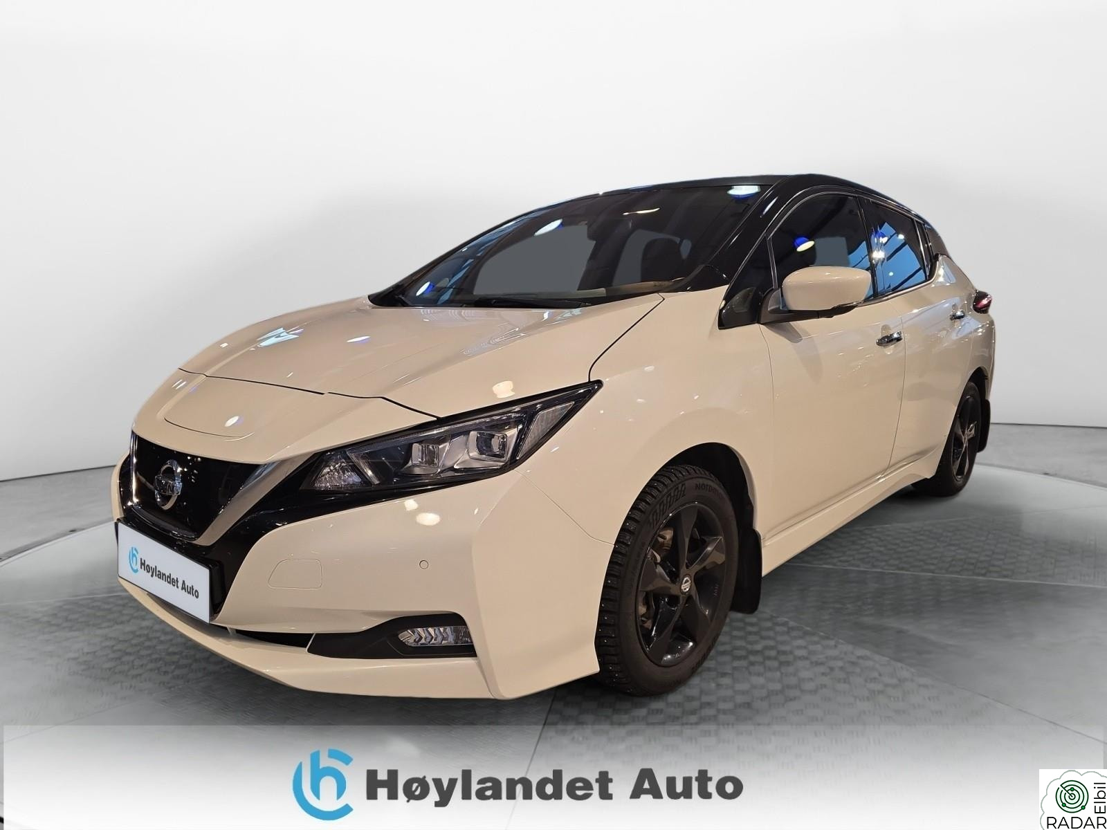 NISSAN Leaf 40kWh 40KWT N-conekta