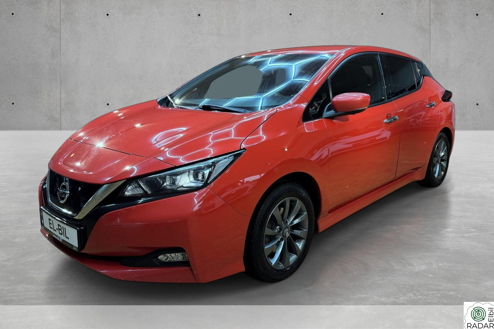 NISSAN Leaf 40kWh 40kWh|150Hk|2020Mod|360Kam|Delskinn|Navi|