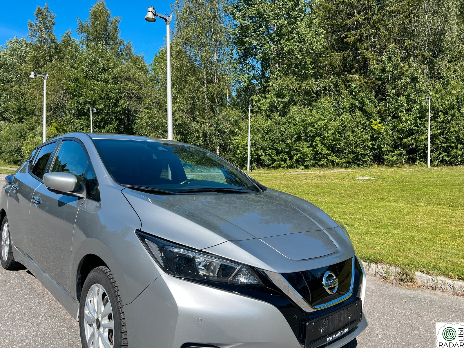 NISSAN Leaf 40kWh ACENTA 40 KWH.150HK,Navi,Ryggkamrea.