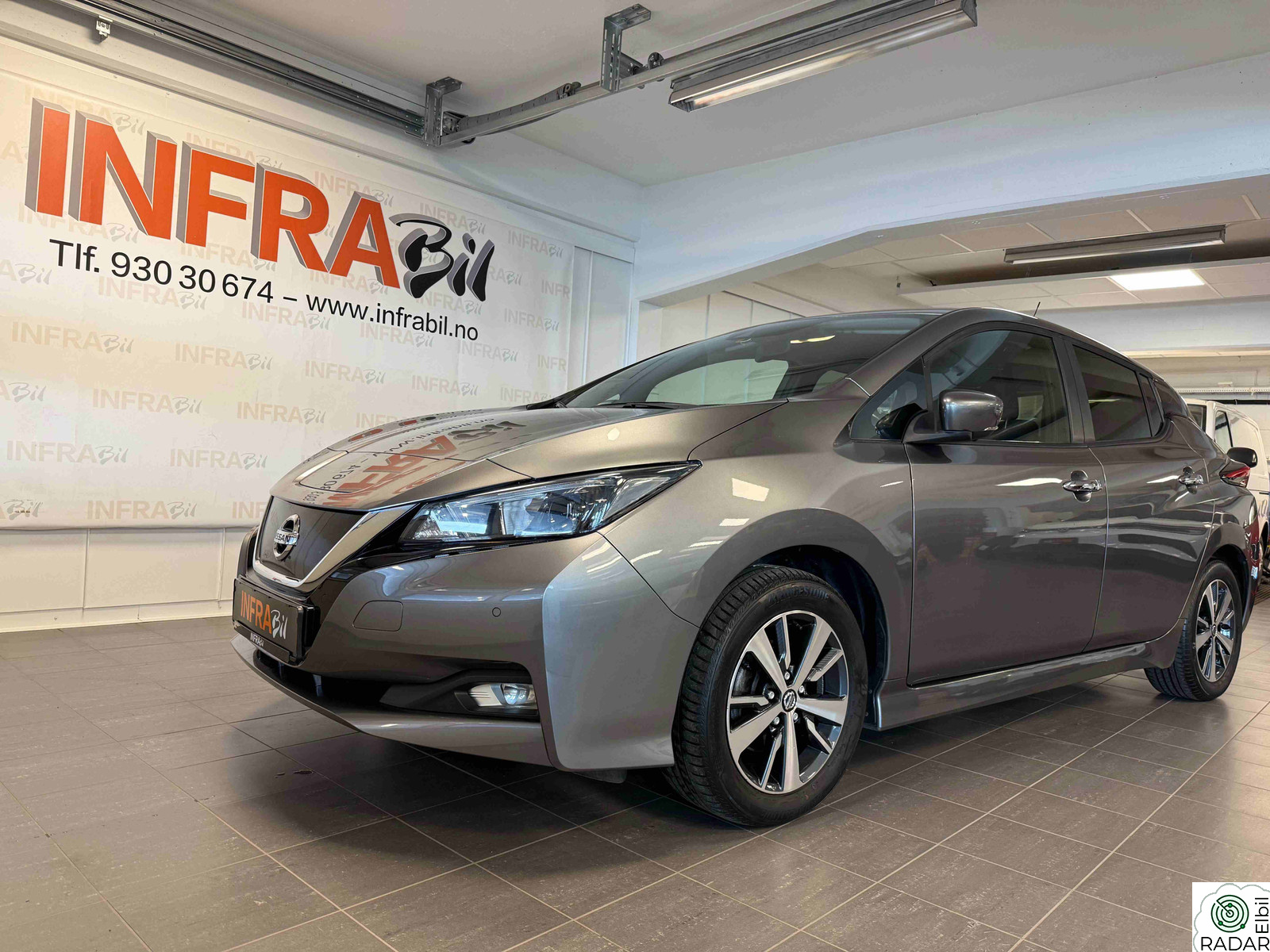 NISSAN Leaf 40kWh +360 KAMERA+NAVIG+VARME I RATT+MØRKE RUTER+NY EU