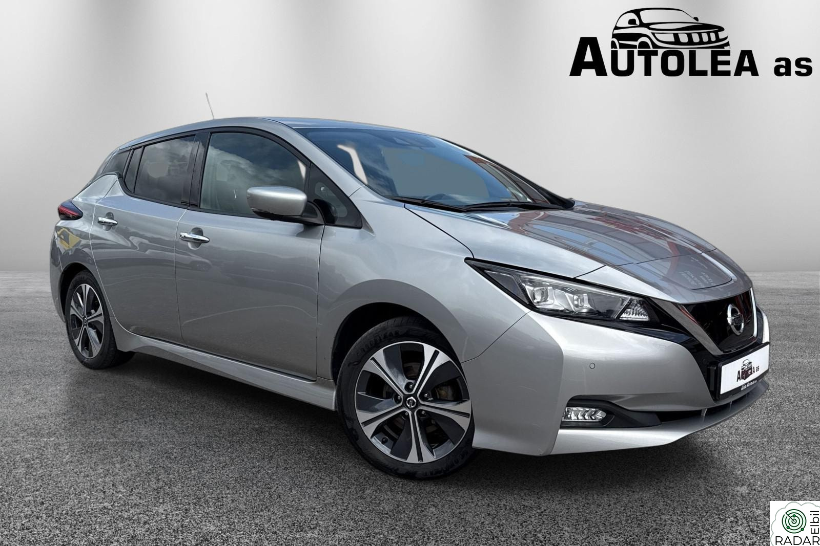 NISSAN Leaf 40kWh 40kWh N-Connecta E-pedal,ACC,360 kamera,navi, Lav KM