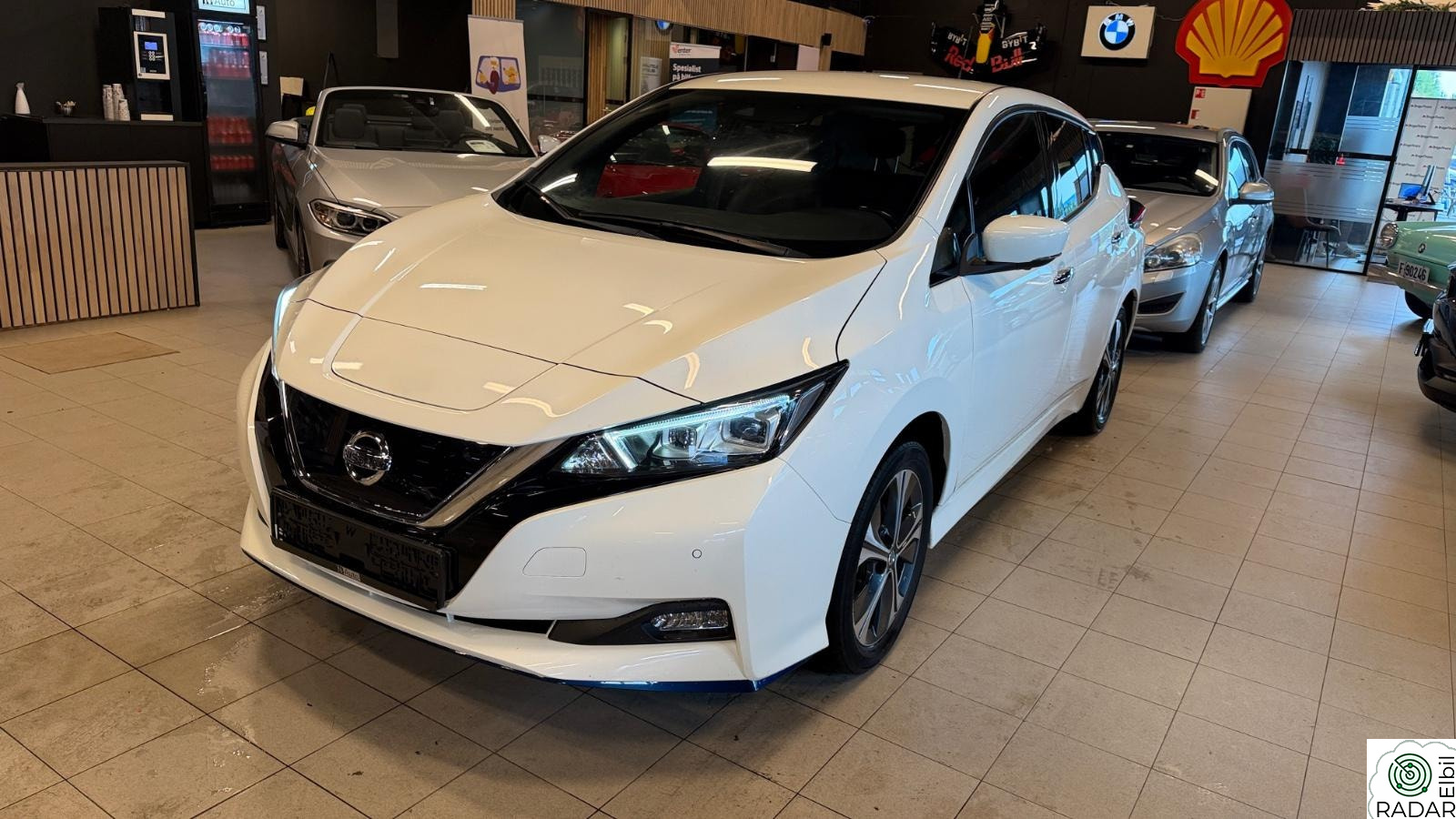 NISSAN Leaf 62kWh 62kWh/ 360 kamera/ Ny eu & Service