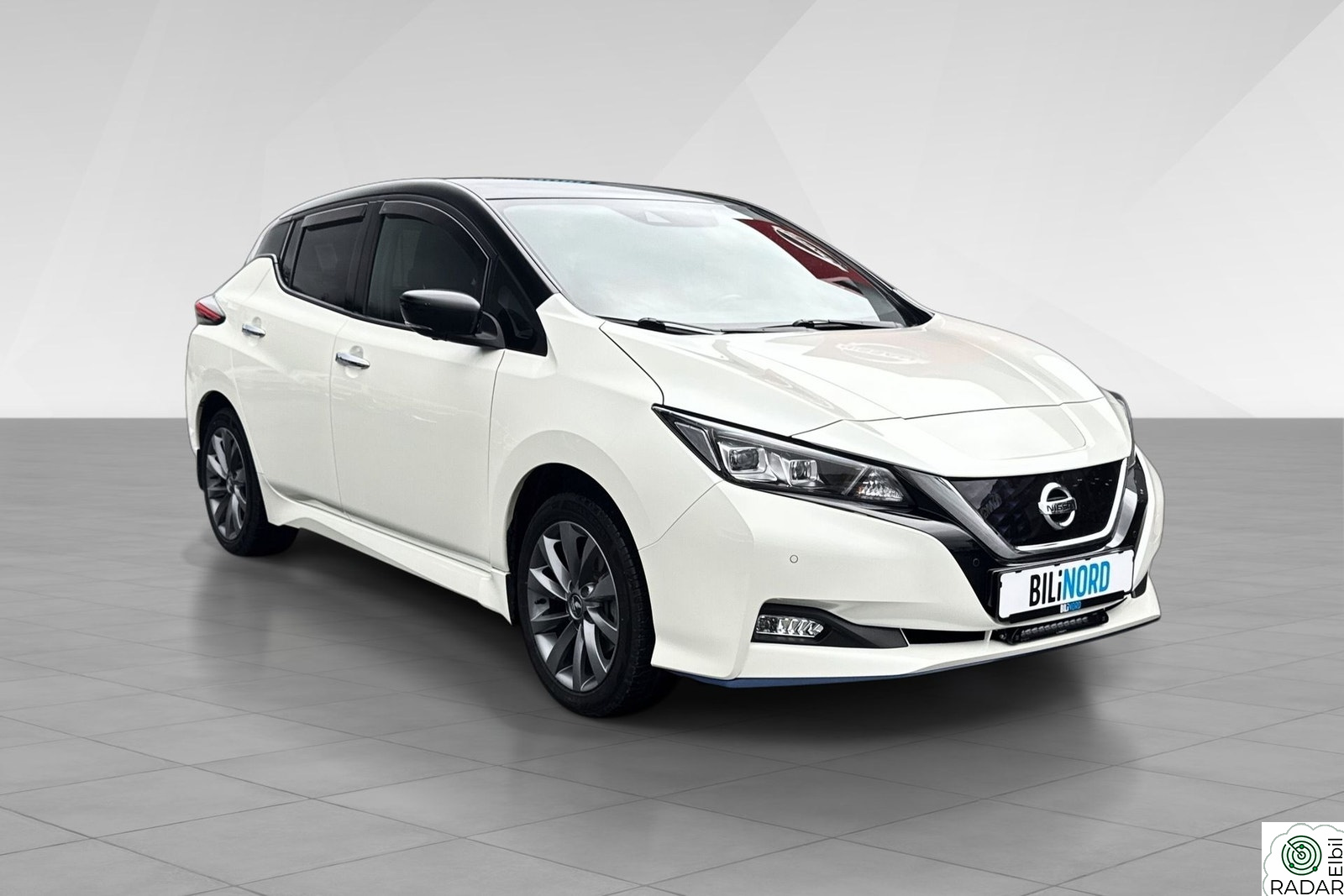 NISSAN Leaf 62kWh N- Connecta 62 kWh 218 HK