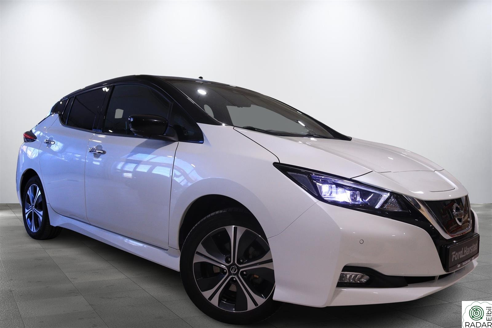NISSAN LEAF 62kWh 62KWH TEkna+, 360 KAMERA, SKINN, VARMEPUMPE, M.M.
