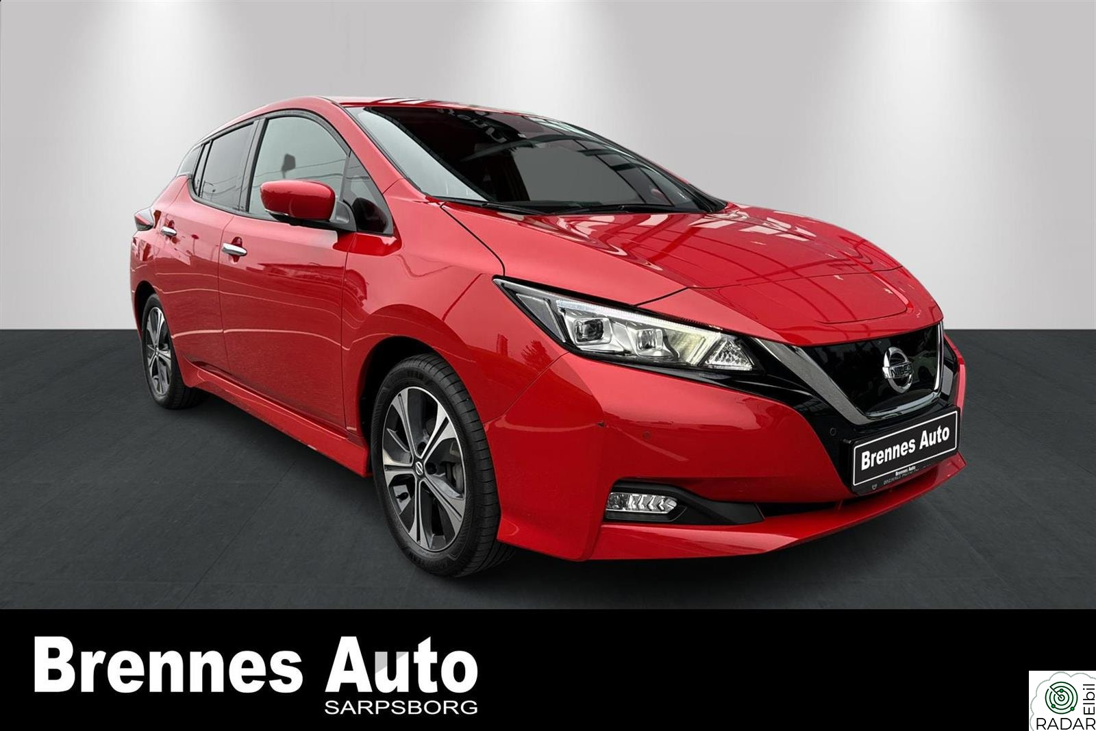 NISSAN LEAF 40kWh N-Connecta 40 KWH /Bluetooth/Nav/360-kamera/App/++