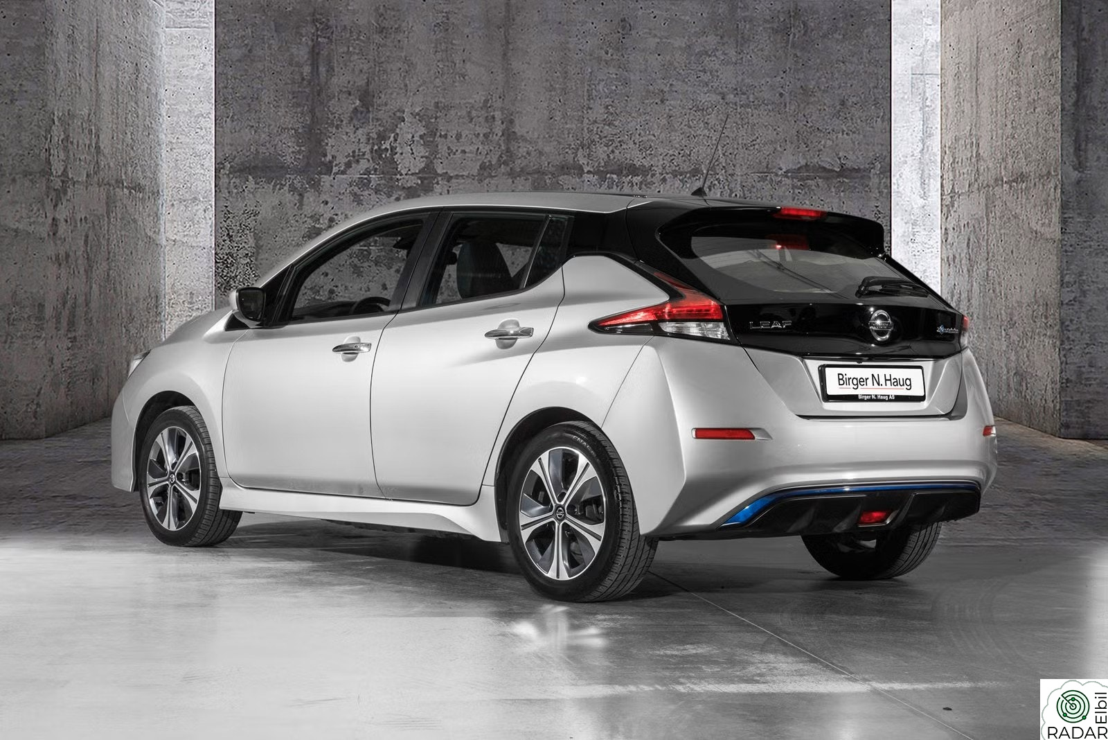 NISSAN LEAF 62kWh Lang rekkevidde 385km 62kWh e+, Varmepumpe, Accenta