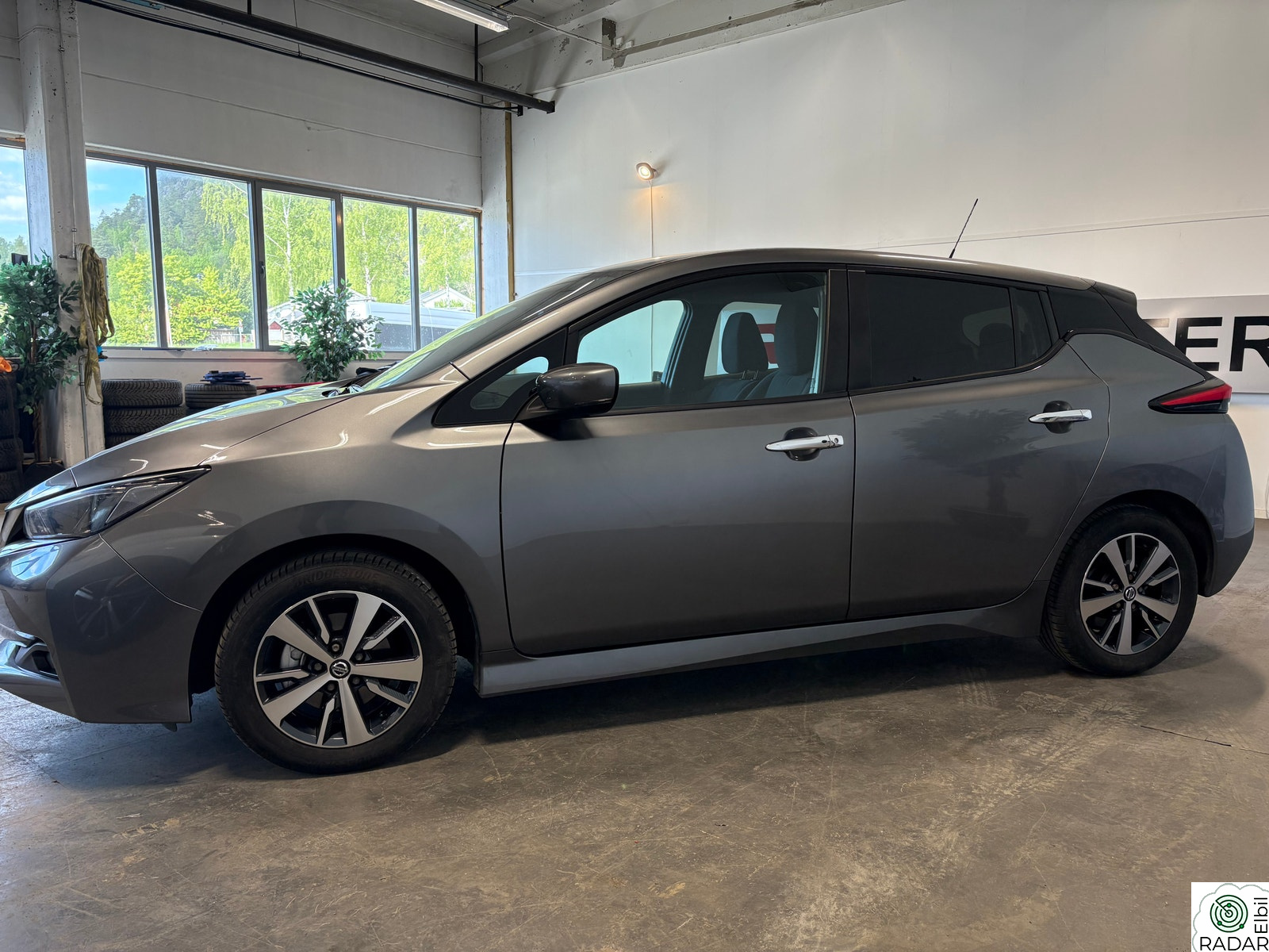 NISSAN LEAF 40kWh 40kWh Acenta