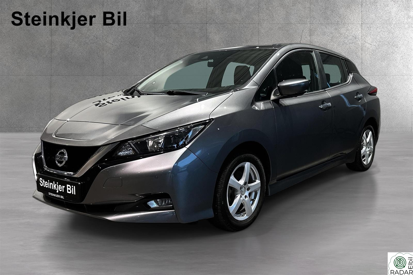 NISSAN LEAF 40kWh 40KWH Acenta