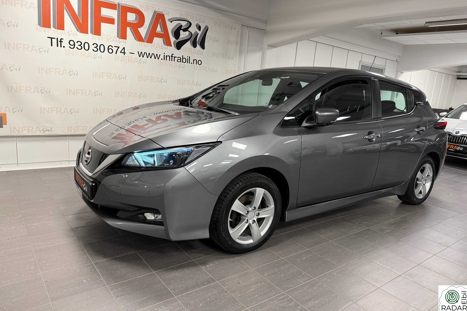 NISSAN LEAF 40kWh +KAMERA 360 GRADER+ACC+E-PEDAL+VARME I RATT++++++
