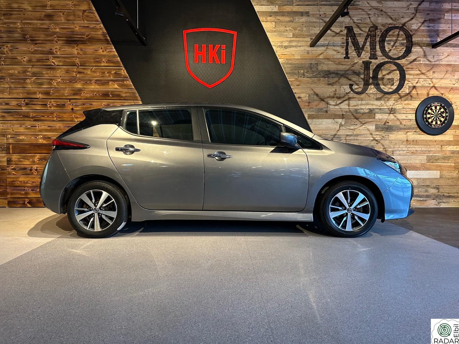 NISSAN LEAF 40kWh 270 KM Rattvarme Keyless Assistent 360 Kamera