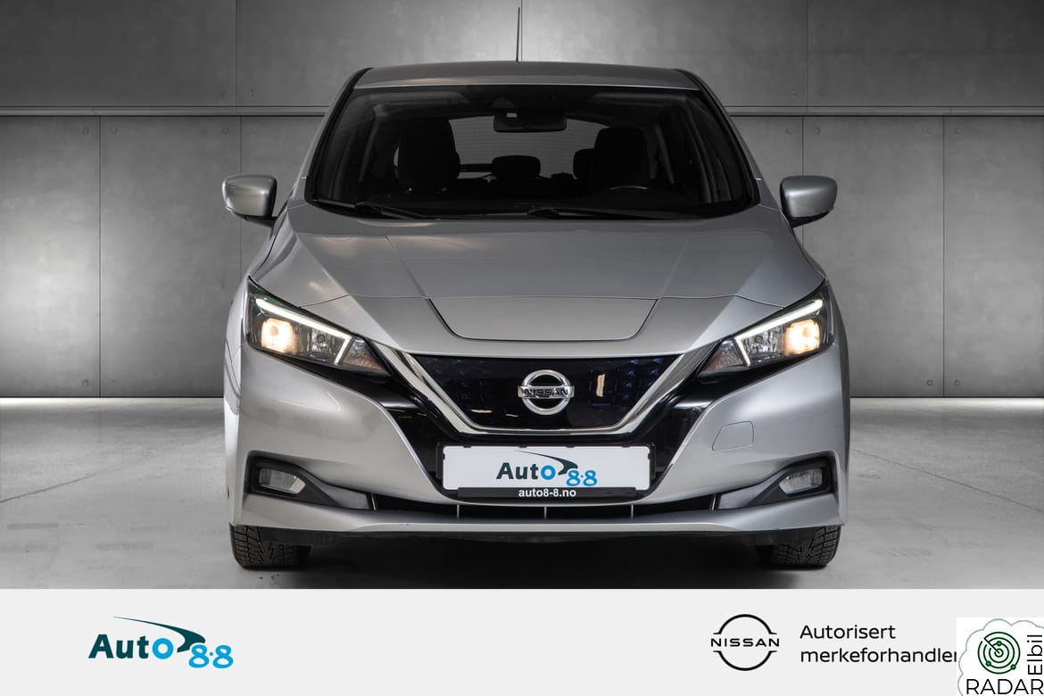 NISSAN LEAF 40kWh / LAV KM / VARMEPUMPE / DAB / NAVI / ++!