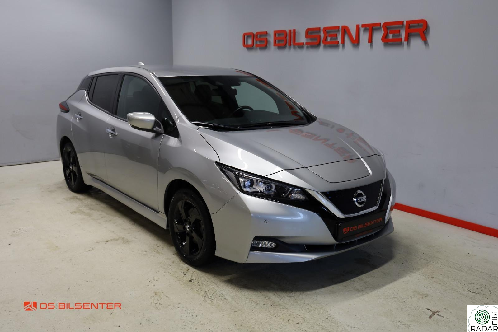 NISSAN LEAF 40kWh 40kWh, 270km (WLTP), 360kam,Cruise kontr, Dab+, Bt++