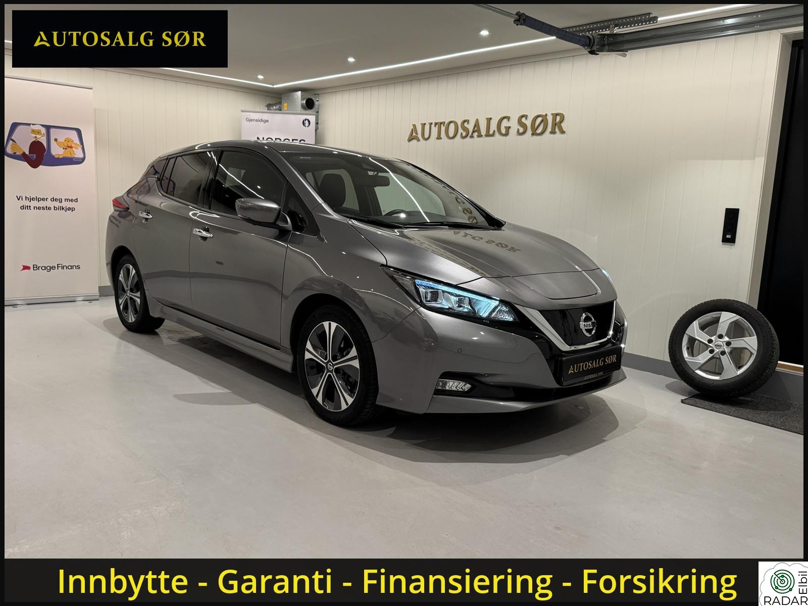NISSAN LEAF 40kWh 40kWh N-Connecta/ACC/360 Kamera/LED/Navi/Keyless++