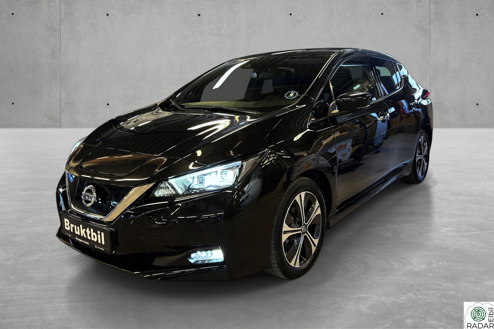 NISSAN LEAF 40kWh 39kWh Acenta