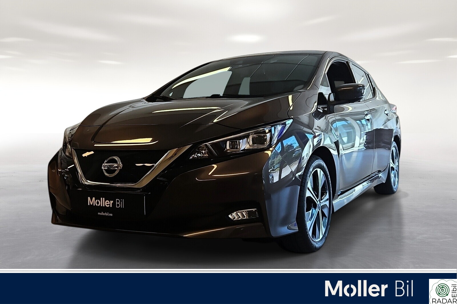 NISSAN LEAF 40kWh 39kWh N-Connecta / R.kamera / DAB / NAVI