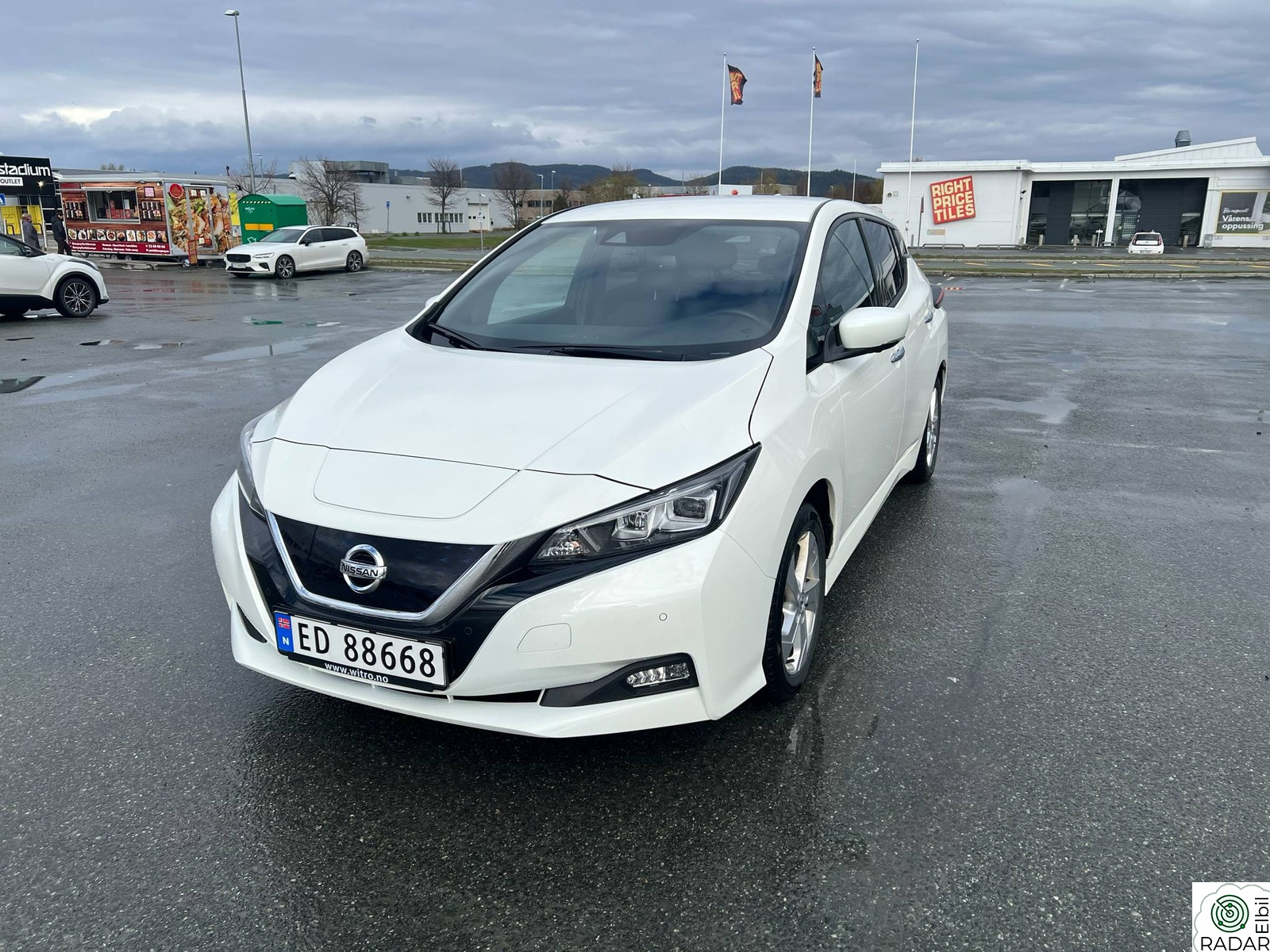 NISSAN LEAF 40kWh 39kWh N-Connecta