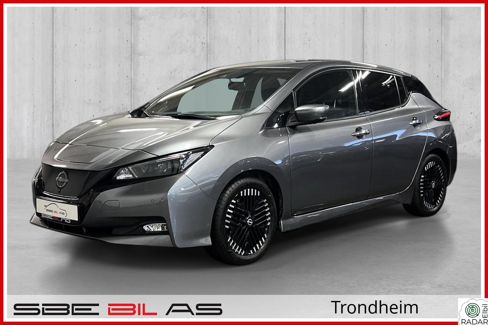 NISSAN LEAF 40kWh N-Connecta 40kW ACC/NAVI/RYGGEK/LED/FABRIKKGARANTI!