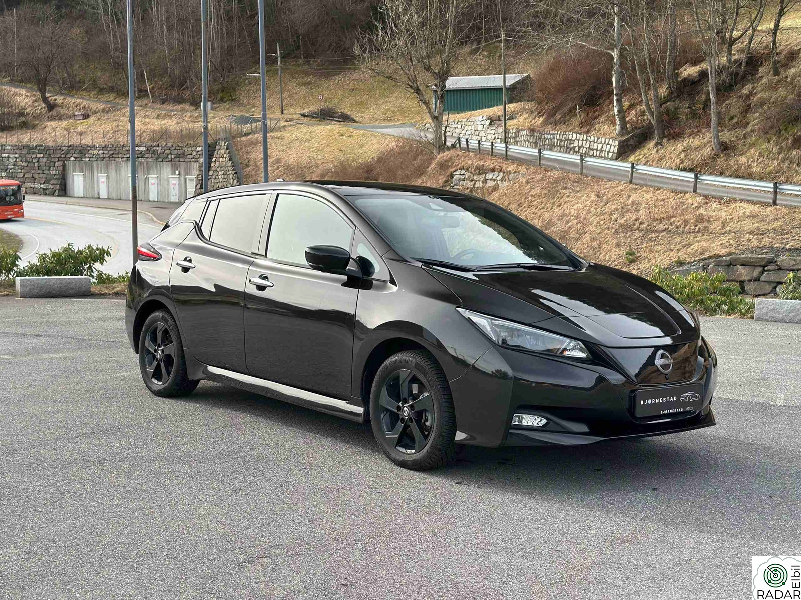 NISSAN LEAF 40kWh N-Connecta 40KW Keyless/LED/ACC/DAB/360Kam ++