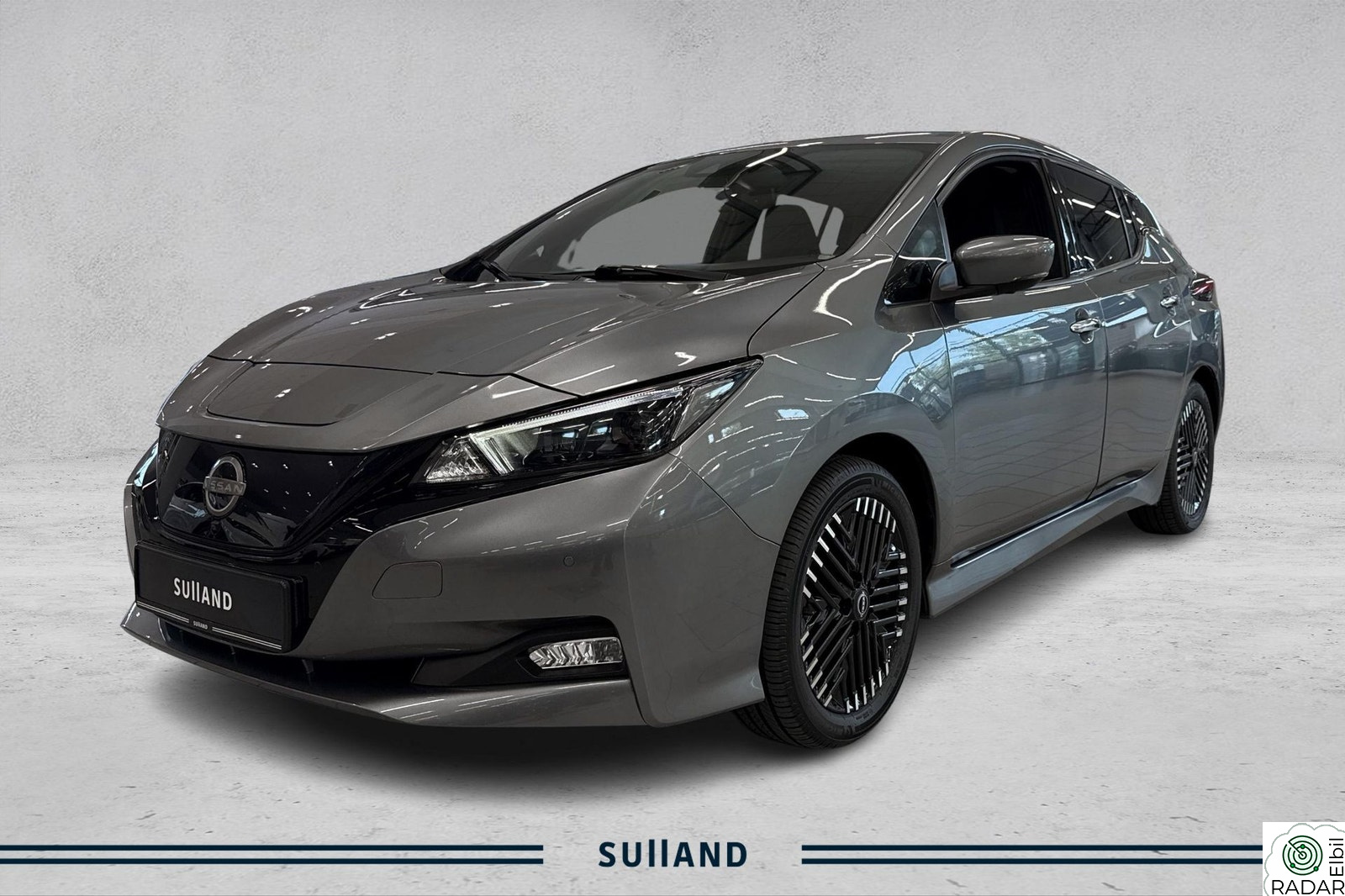 NISSAN LEAF 40kWh 40kWh N-Connecta / 360kamera / Rattvarme++