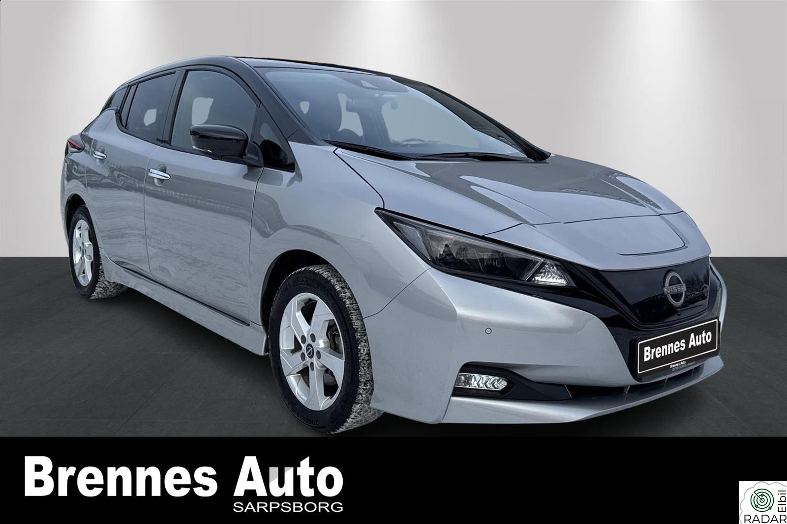 NISSAN LEAF 40kWh 40KWH N-Connecta /App/360Kamera/Ratt varme/++