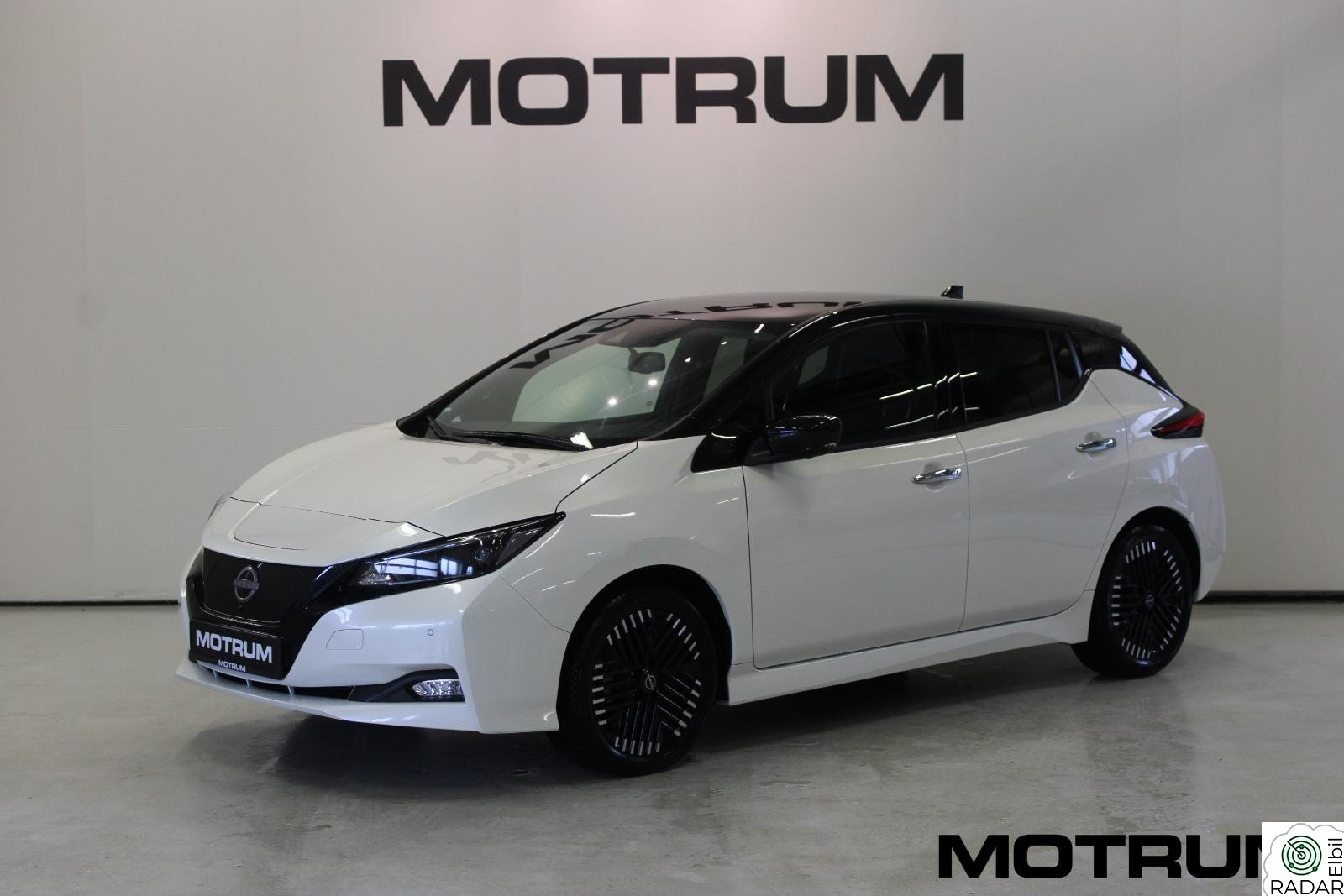 NISSAN Leaf 40kWh N-Connecta 39 kWt 150 hk m/ ACC 360* Keyless Navi LED++