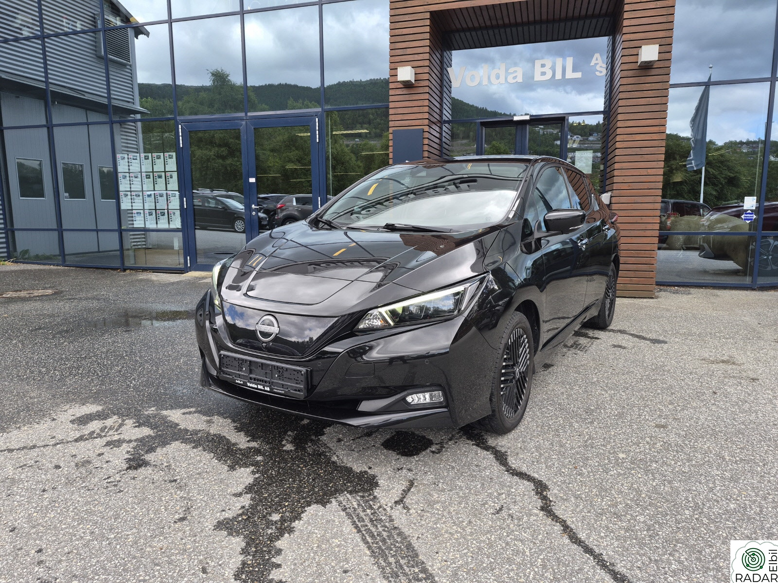 NISSAN LEAF 62kWh e+ 59kWh N-Connecta ACC,Navi,360g,Delskinn,"Ny i Norge"