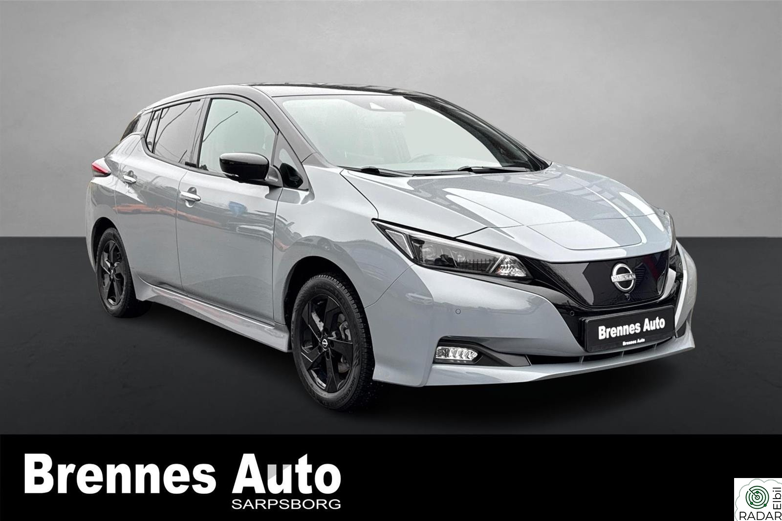 NISSAN LEAF 40kWh 40KWH N-Connecta /App/360 kamera/Rattvarme/++