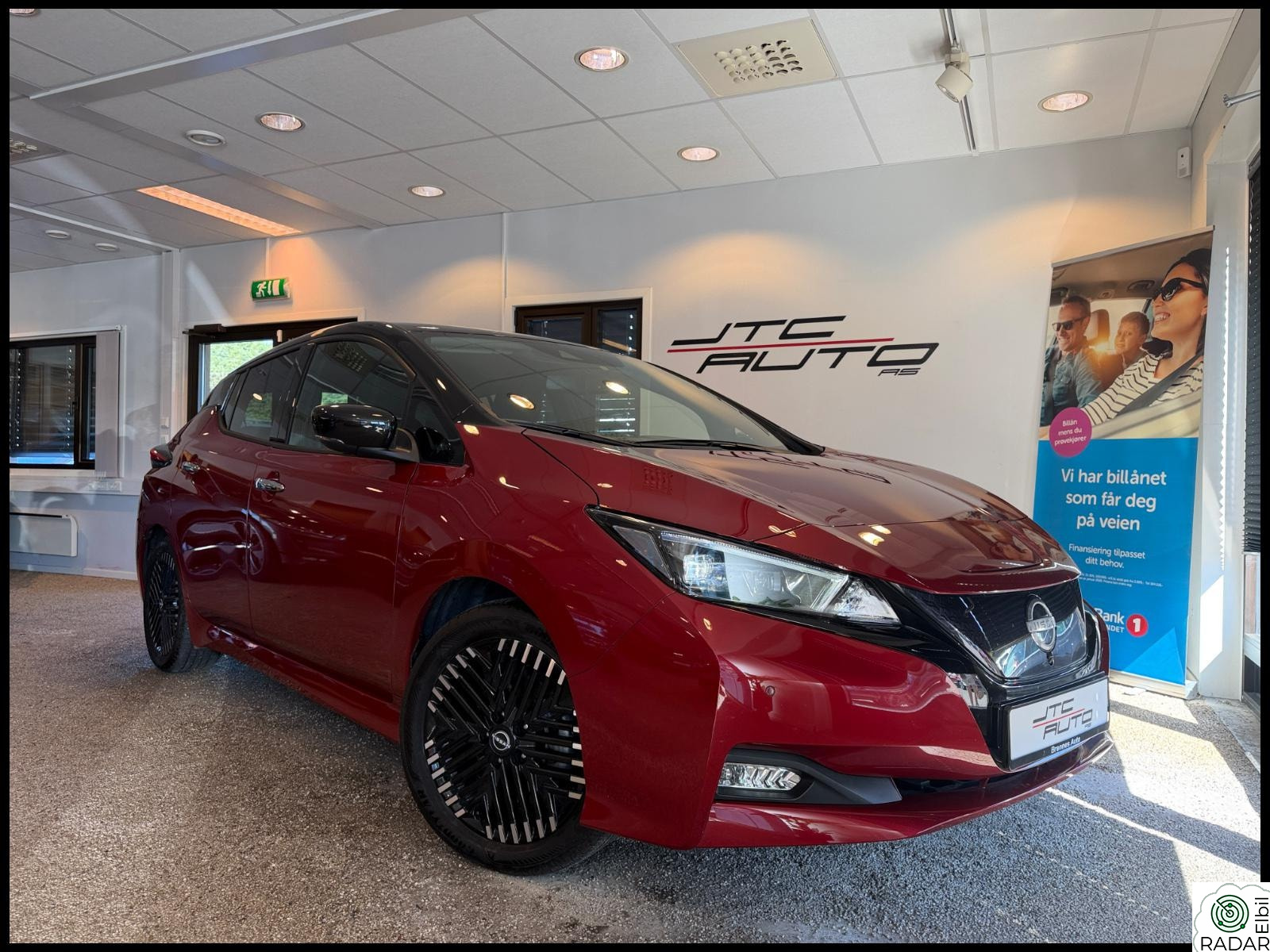 NISSAN LEAF 40kWh 40kWh/ 1 eier / Lav km / 360 kamera / Acc