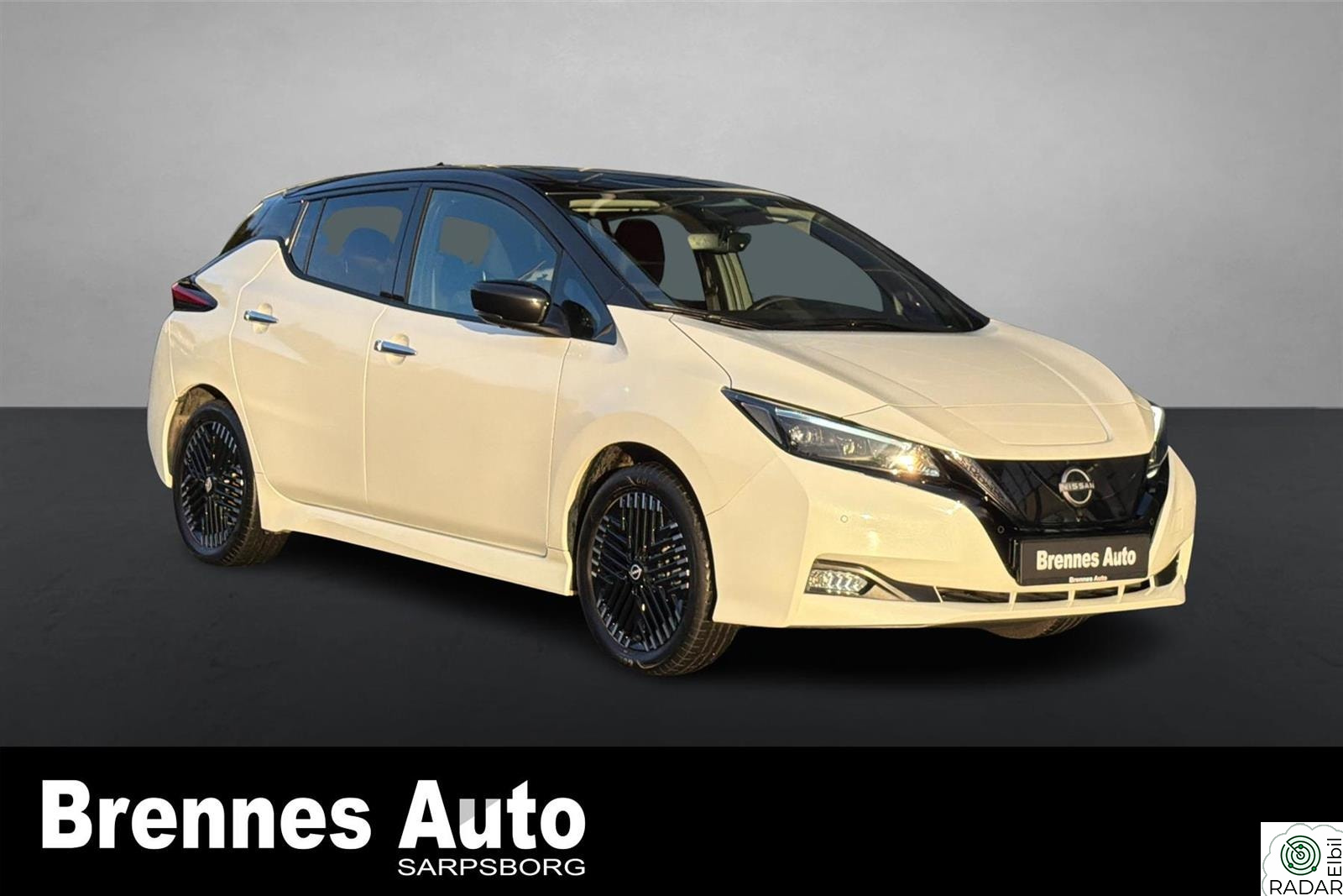 NISSAN LEAF 40kWh 40KWH N-Connecta /App/360 Kamera/Ratt varme/++