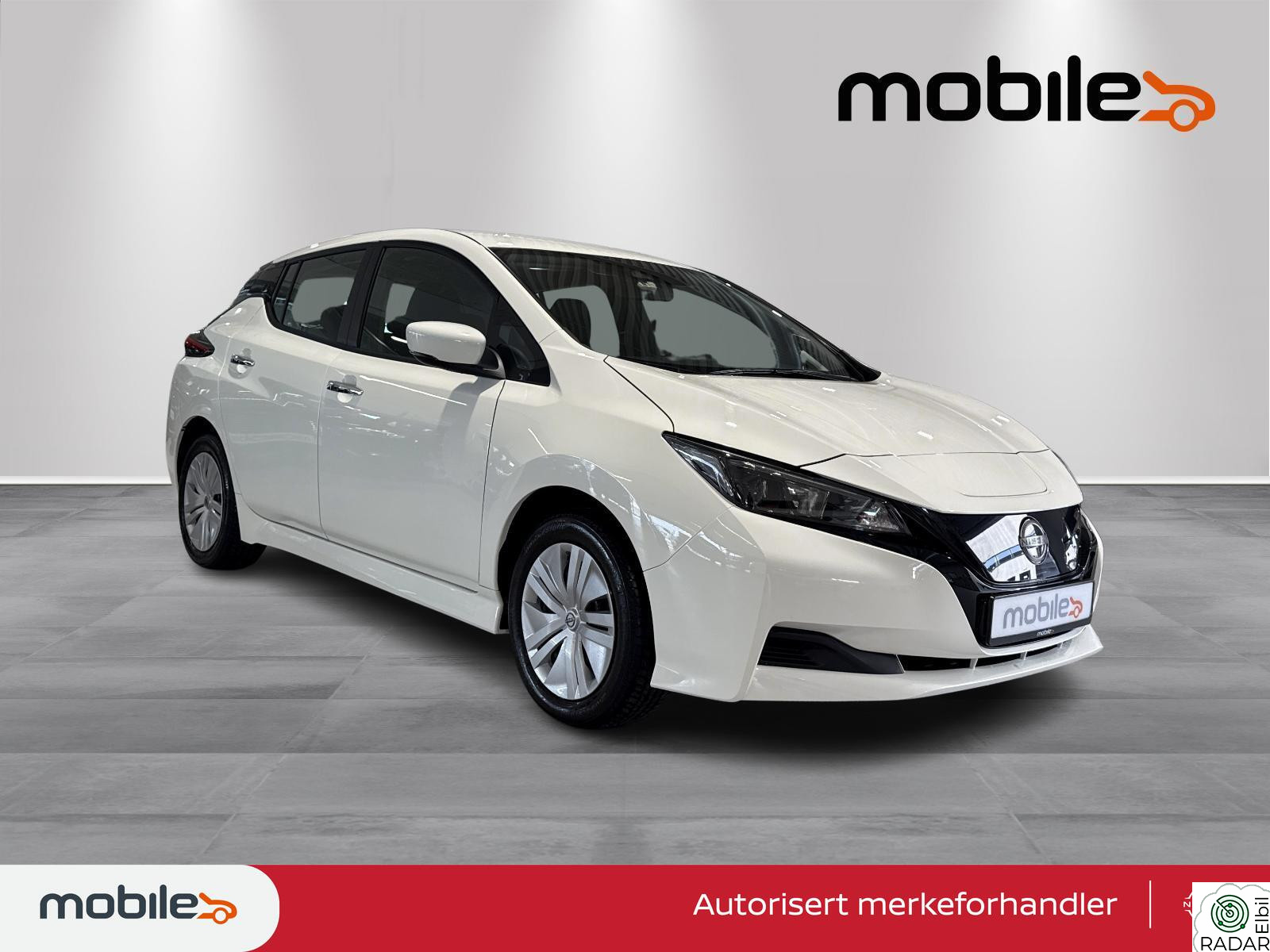 NISSAN LEAF 40kWh 39kWh Visia se km stand!