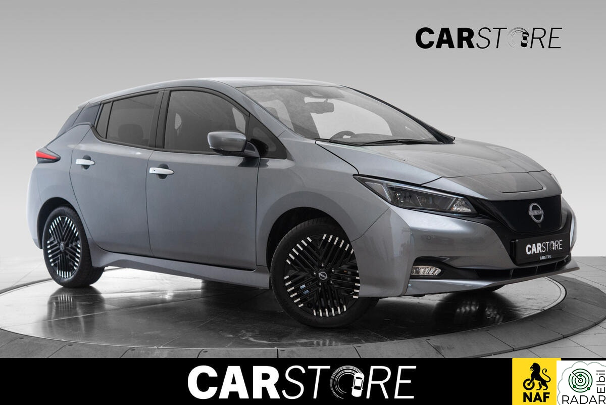 NISSAN Leaf 40kWh 39kWh N-Connecta ACC/360kam/Keyless/CarPlay/Rattvarme++
