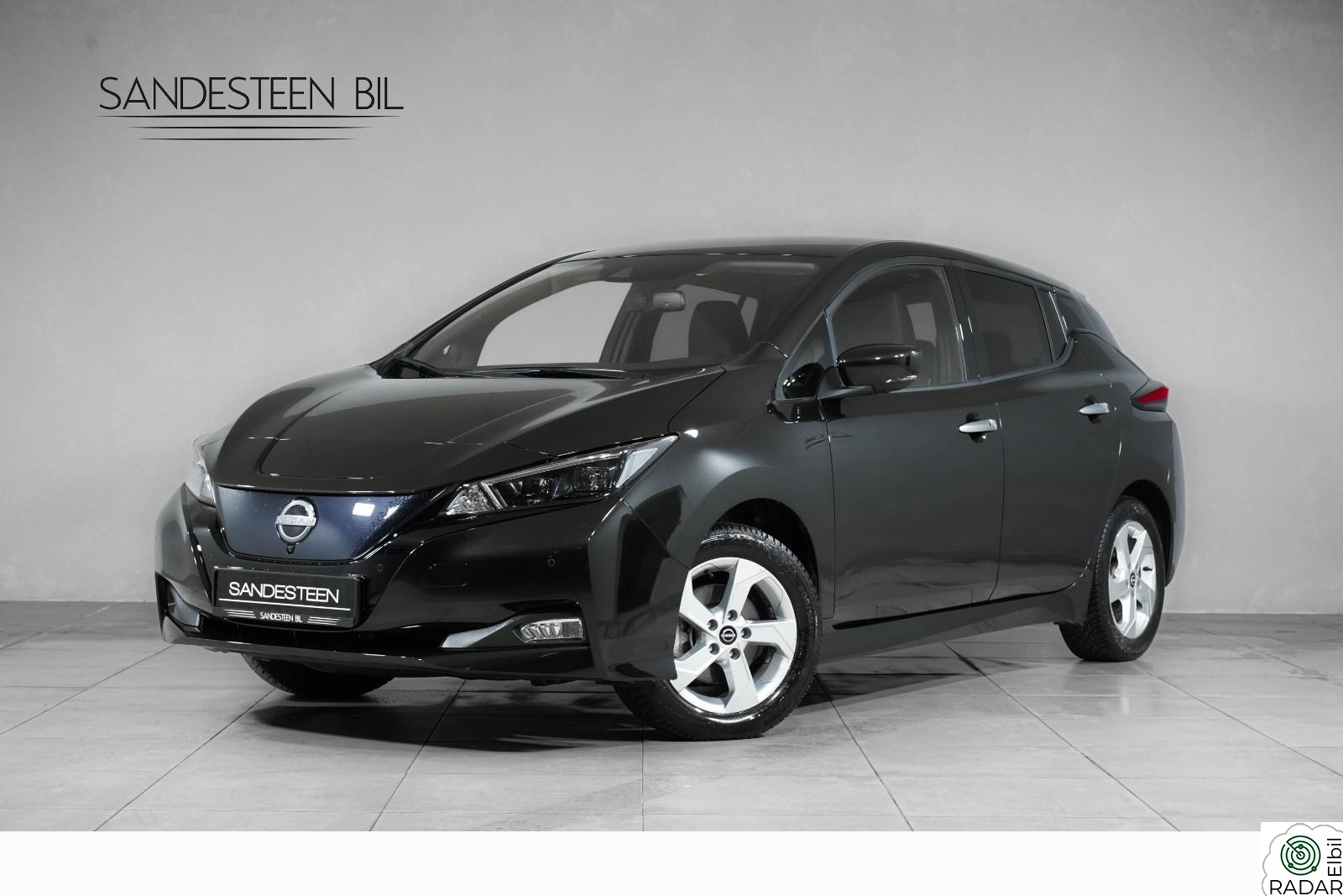 NISSAN LEAF 40kWh 40KWH/DAB/NAVI/360KAMERA/SE KM!!