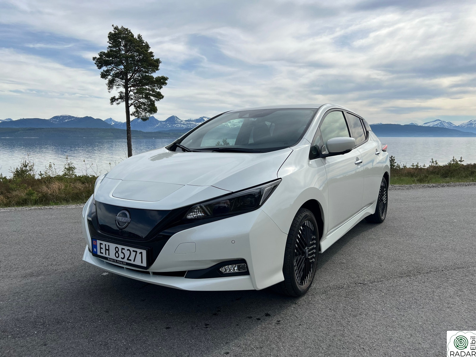 NISSAN LEAF 62kWh e+ 59kWh Tekna SKINN-TOPPUTSTYRT -VELHOLDT